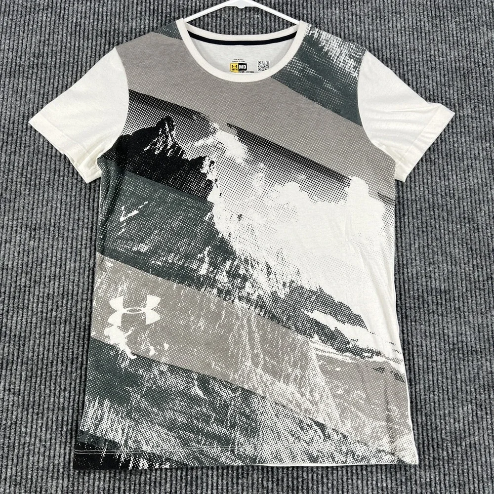Under Armour Shirt Mens Medium White Mountain Semi Fitted‎ Short Sleeve